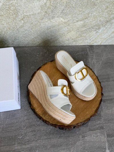 Dior 30 Montaigne Slide Wedge
