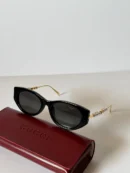 Gucci Cat-eye frame sunglasses