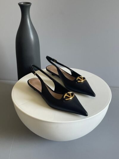 Valentino Garavani VLogo